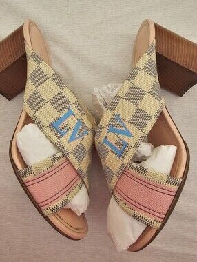 Louis VUITTON Pink & Beige Women's Block 3.5 In Heel Sandals SIZE 40 OR 10usa
